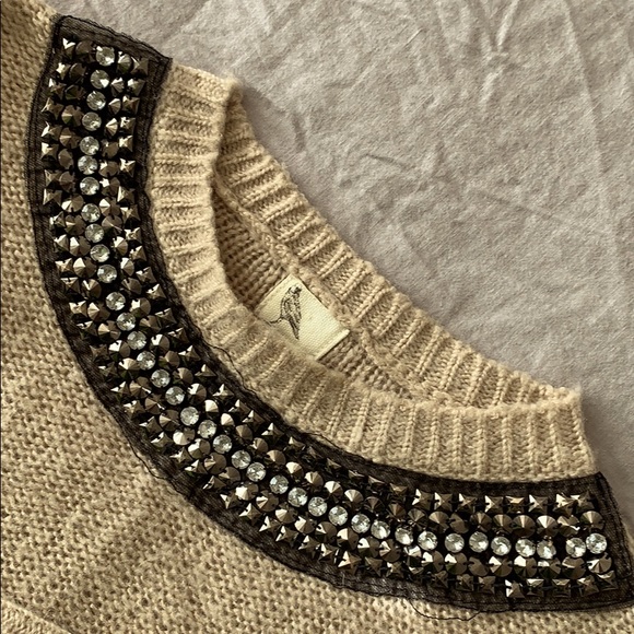 ❄️⭐️🖤BOUTIQUE SWEATER🖤⭐️ - Picture 3 of 7